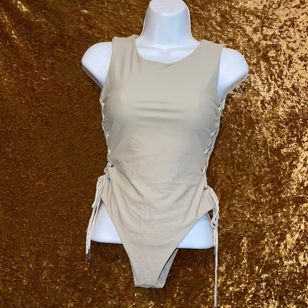 Tan one piece swimsuit (S)